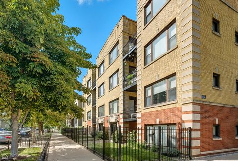 Photo of 2706 W Cortland Street #3, Chicago, IL 60647 (MLS # 12461236)