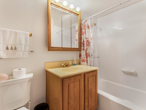 Tiny photo for 6800 N Harlem Avenue #501, Chicago, IL 60631 (MLS # 12747387)