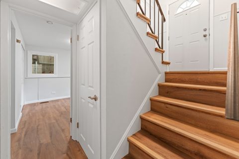 Tiny photo for 212 N Oakwood Avenue, West Chicago, IL 60185 (MLS # 12483094)