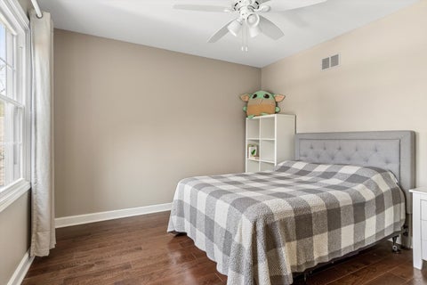 Tiny photo for 1476 Aberdeen Court, Naperville, IL 60564 (MLS # 12720386)