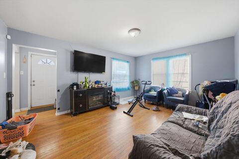 Tiny photo for 9553 S Greenwood Avenue, Chicago, IL 60628 (MLS # 12604540)