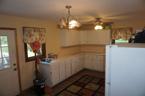 Tiny photo for 4914 W State Route 113, Kankakee, IL 60901 (MLS # 12403412)