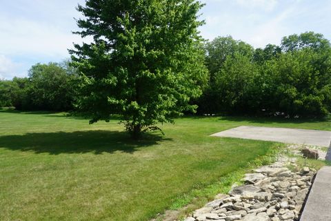 Tiny photo for 4914 W State Route 113, Kankakee, IL 60901 (MLS # 12403412)