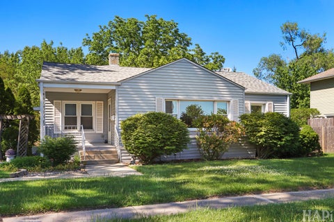 Tiny photo for 281 Chestnut Street, Antioch, IL 60002 (MLS # 12665621)