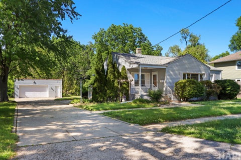 Photo of 281 Chestnut Street, Antioch, IL 60002 (MLS # 12665621)