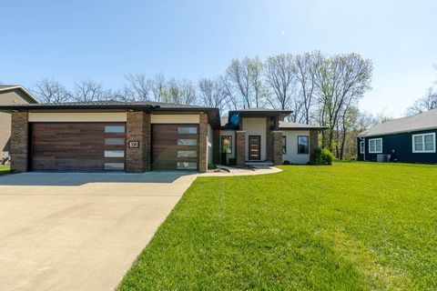 Tiny photo for 338 Shaggybark Trail, Morton, IL 61550 (MLS # 12611561)
