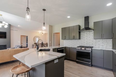 Tiny photo for 338 Shaggybark Trail, Morton, IL 61550 (MLS # 12611561)