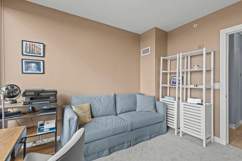 Tiny photo for 1570 Elmwood Avenue #1111, Evanston, IL 60201 (MLS # 12567341)