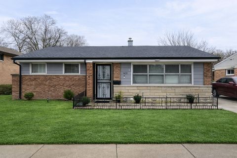 1424 Burnham Avenue, Calumet City, IL 60409 - #: 12551697