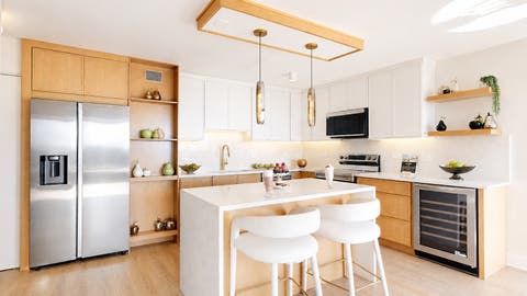 Tiny photo for 5455 N SHERIDAN Road #1012, Chicago, IL 60640 (MLS # 12720252)