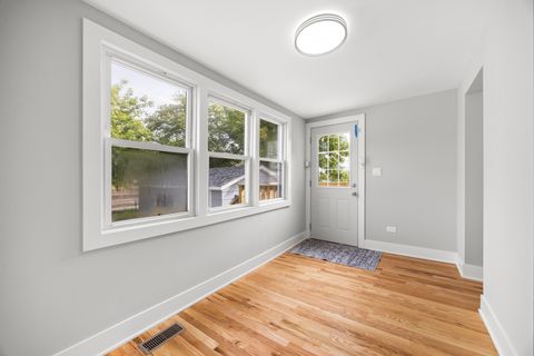 Tiny photo for 21 E 140th Court, Riverdale, IL 60827 (MLS # 12481641)