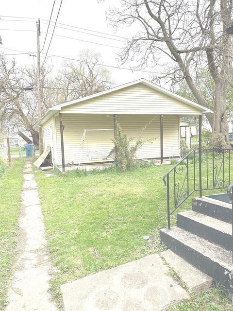 Tiny photo for 1221 E CHESTNUT Street, Kankakee, IL 60901 (MLS # 12627567)