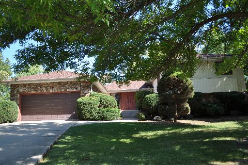 1800 MONTGOMERY CT, DEERFIELD, IL 60015 - Image 706f76d253cdbbb81d970c5cdeb97932/2703111918