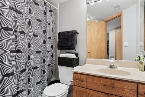 Tiny photo for 1480 Jefferson Street #305, Des Plaines, IL 60016 (MLS # 12668344)