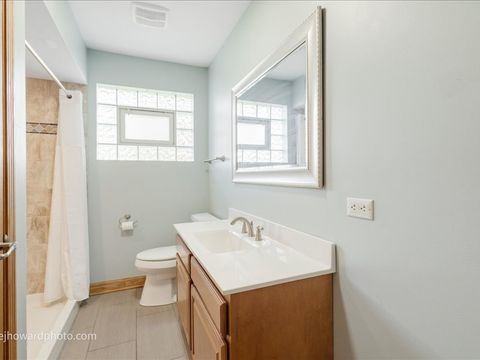 Tiny photo for 12524 S 71st Court, Palos Heights, IL 60463 (MLS # 12619621)