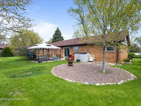 Tiny photo for 12524 S 71st Court, Palos Heights, IL 60463 (MLS # 12619621)
