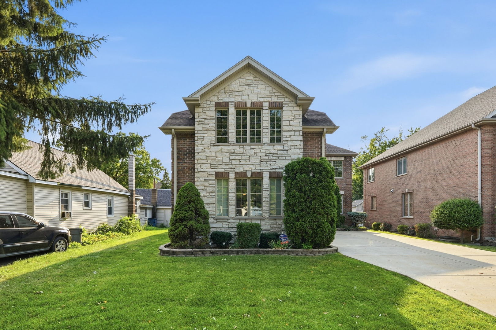 2272 Eastview Drive