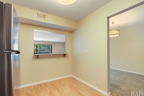 Tiny photo for 925 SPRINGHILL Drive #202, Northbrook, IL 60062 (MLS # 12768144)