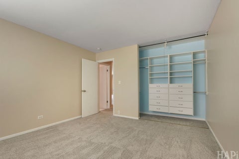 Tiny photo for 925 SPRINGHILL Drive #202, Northbrook, IL 60062 (MLS # 12768144)