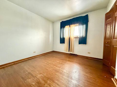 Tiny photo for 947 Maple Lane, Bartlett, IL 60103 (MLS # 12556602)