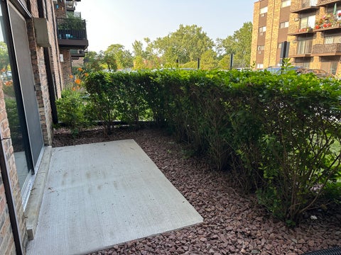 Tiny photo for 8905 Knight Avenue #108, Des Plaines, IL 60016 (MLS # 12718223)
