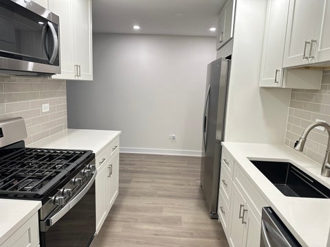 Tiny photo for 8905 Knight Avenue #108, Des Plaines, IL 60016 (MLS # 12718223)