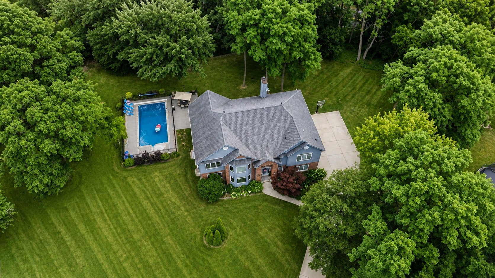 383 Country Oak Lane