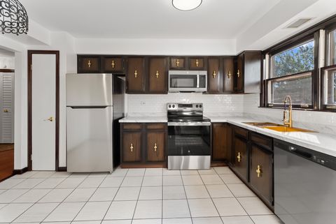 Tiny photo for 6517 N CALIFORNIA Avenue #303, Chicago, IL 60645 (MLS # 12489044)
