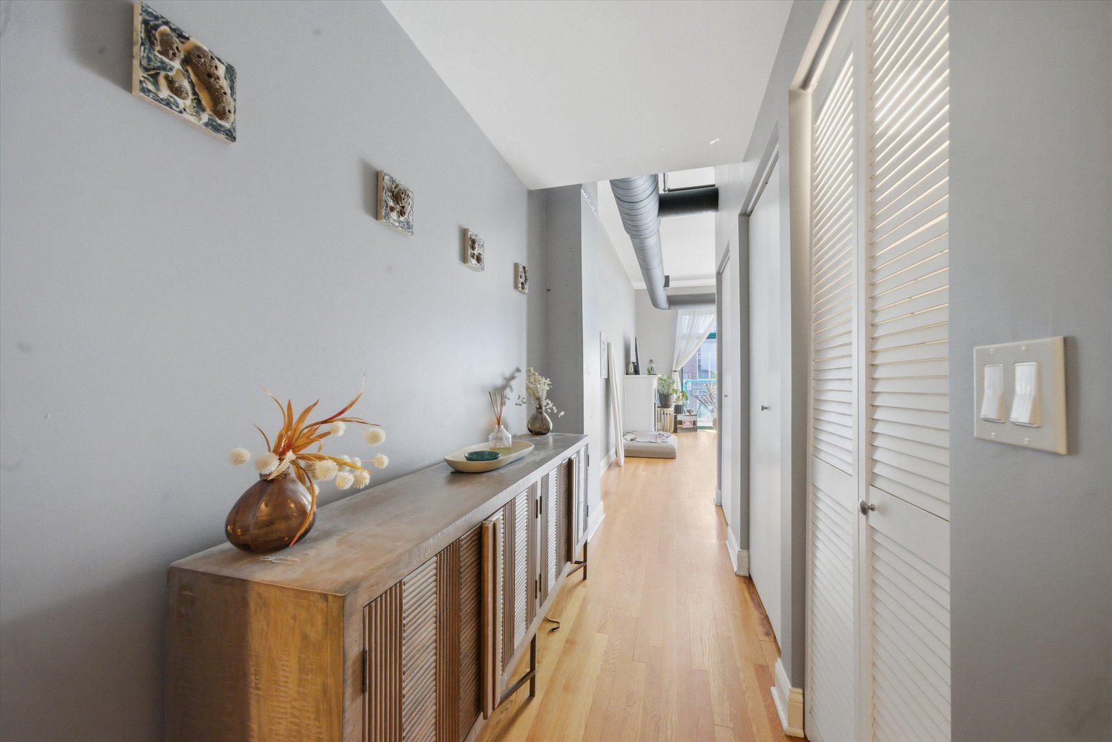 910 W Madison Street 803