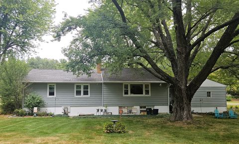 Tiny photo for 1124 Steinmann Street, Dixon, IL 61021 (MLS # 12478218)