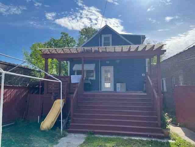 2948 N Narragansett Avenue