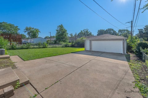 Tiny photo for 65 Laurel Trail, Wheeling, IL 60090 (MLS # 12707301)
