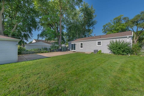Tiny photo for 65 Laurel Trail, Wheeling, IL 60090 (MLS # 12707301)