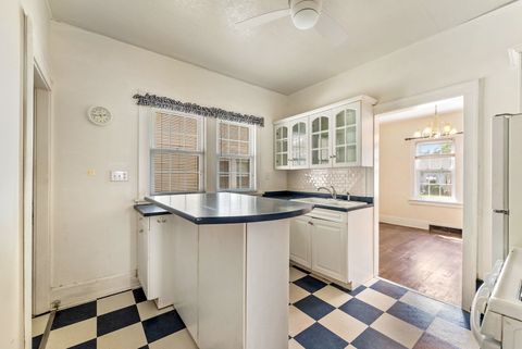 Tiny photo for 1904 30TH Street, Moline, IL 61265 (MLS # QC4266215)