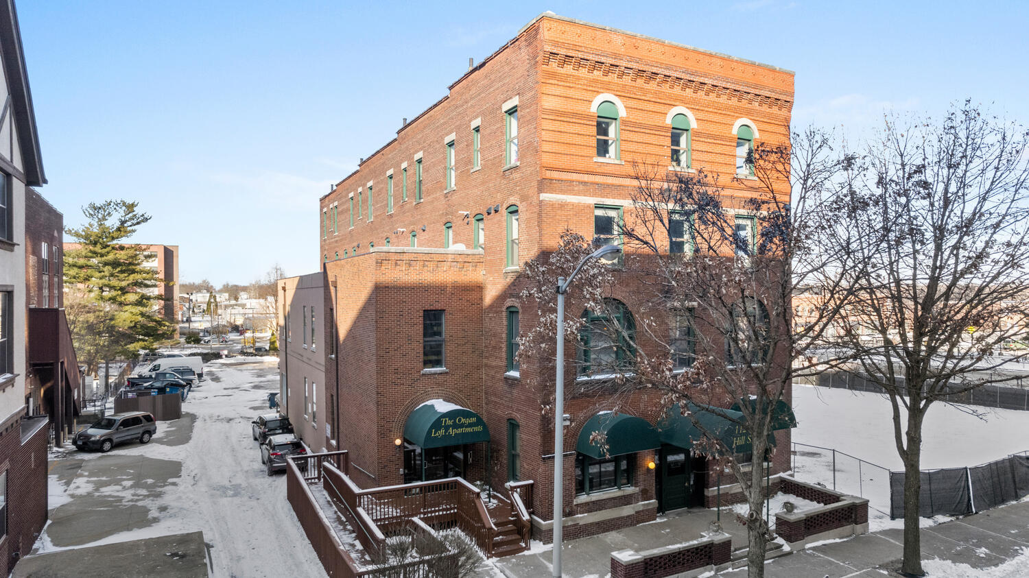 112 W Hill Street