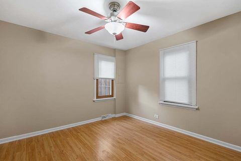 Tiny photo for 1622 Melrose Avenue, Round Lake Beach, IL 60073 (MLS # 12513972)