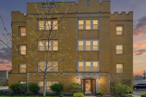 Tiny photo for 7216 Jackson Boulevard #CM, Forest Park, IL 60130 (MLS # 12628398)