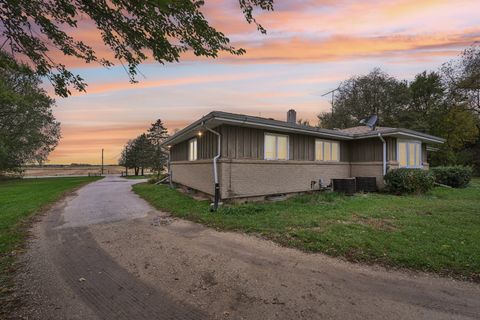 Tiny photo for 8116 Maple Street, Marengo, IL 60152 (MLS # 12456587)