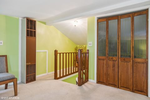 Tiny photo for 304 Moore Avenue, St. Charles, IL 60174 (MLS # 12599998)