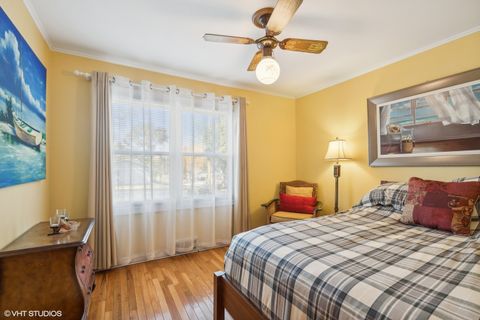 Tiny photo for 304 Moore Avenue, St. Charles, IL 60174 (MLS # 12599998)