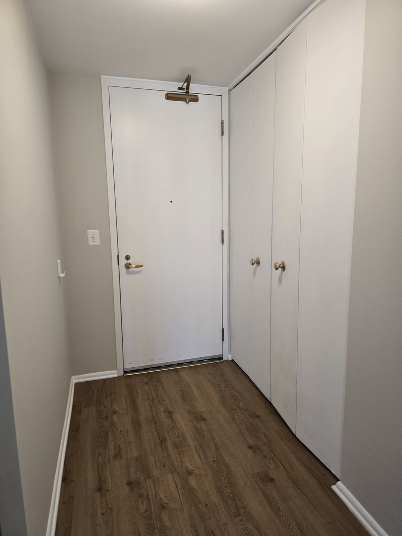 400 E Randolph Street 2316