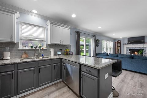 Tiny photo for 1900 Mayfield Court, Romeoville, IL 60446 (MLS # 12637177)