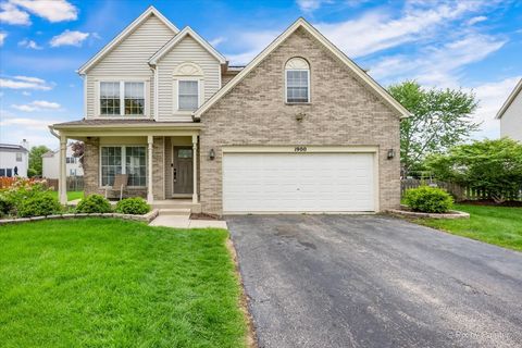Tiny photo for 1900 Mayfield Court, Romeoville, IL 60446 (MLS # 12637177)
