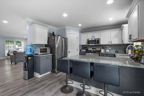 Tiny photo for 1900 Mayfield Court, Romeoville, IL 60446 (MLS # 12637177)