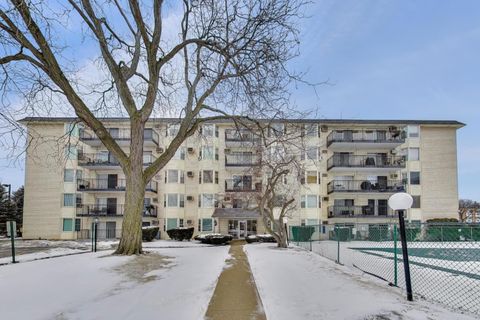 Photo of 5510 Lincoln Avenue #B205, Morton Grove, IL 60053 (MLS # 12559542)