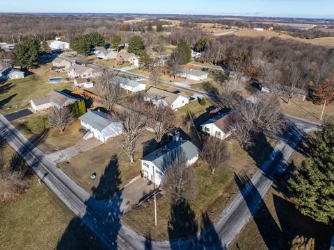 Tiny photo for 903 17th Street, Viola, IL 61486 (MLS # 12548370)