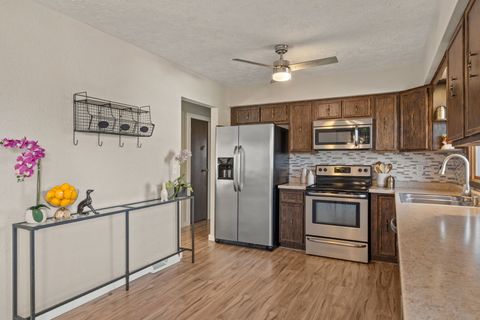 Tiny photo for 903 17th Street, Viola, IL 61486 (MLS # 12548370)