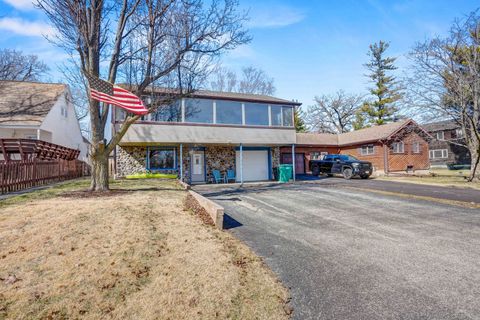 Tiny photo for 310 Mastodon Drive, Ingleside, IL 60041 (MLS # 12594337)