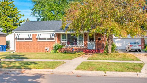 Tiny photo for 819 S FULTON Avenue, Waukegan, IL 60085 (MLS # 12478265)