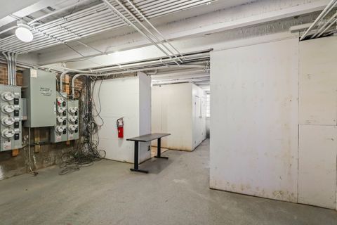 Tiny photo for 2626 W Catalpa Avenue #21, Chicago, IL 60625 (MLS # 12485583)